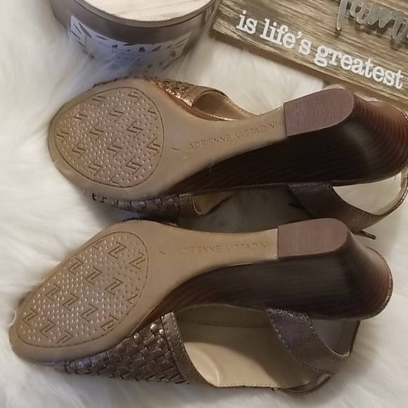 Adrienne Vittadani Shies - Picture 6 of 7